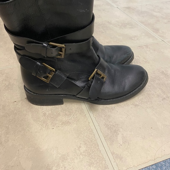 Nine West booties - Picture 4 of 5